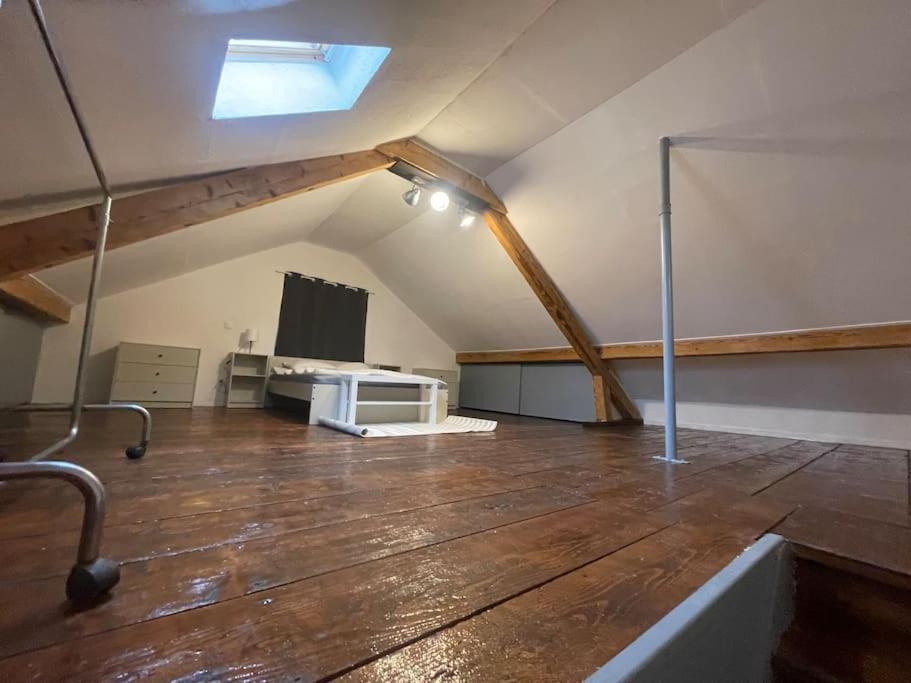 Vila Charmante Maison Mitoyenne Broc Exteriér fotografie