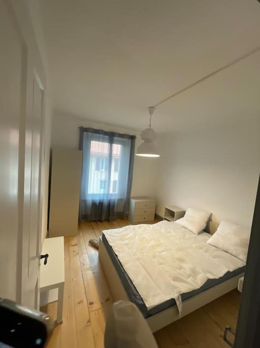 Vila Charmante Maison Mitoyenne Broc Exteriér fotografie
